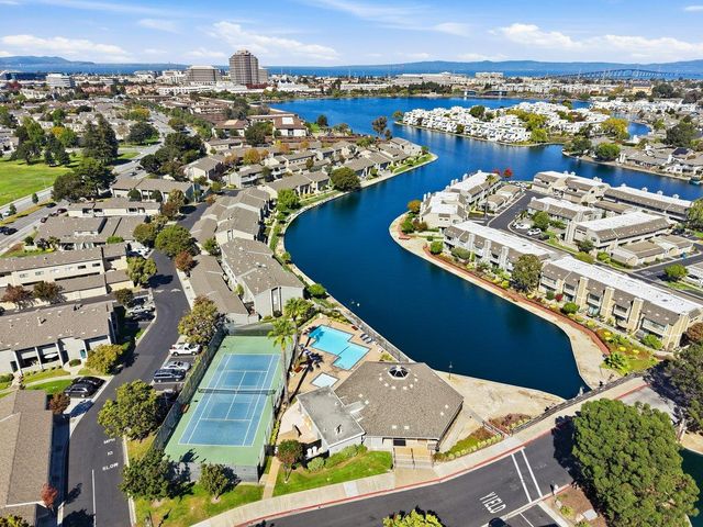 810 Andromeda Lane, Foster City, CA 94404