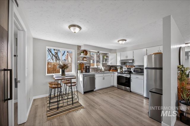 1711 6th St. S., Nampa, ID 83651