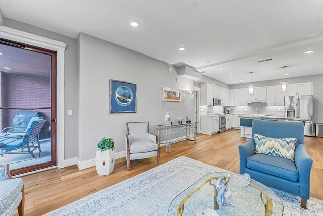 215 Washington Street 3F, Traverse City, MI 49684