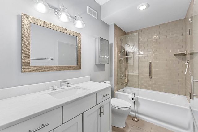 215 Washington Street 3F, Traverse City, MI 49684