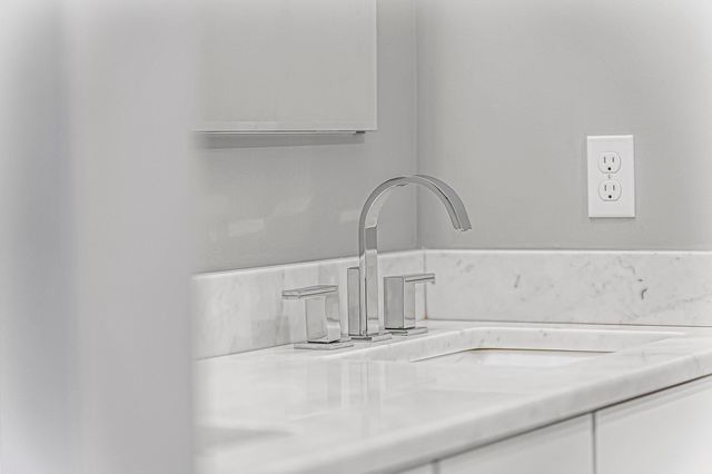 215 Washington Street 3F, Traverse City, MI 49684