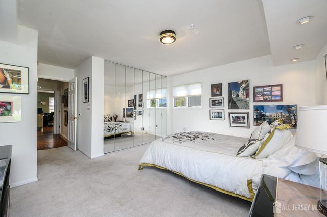 15 Carlow Way, Hazlet, NJ 07730
