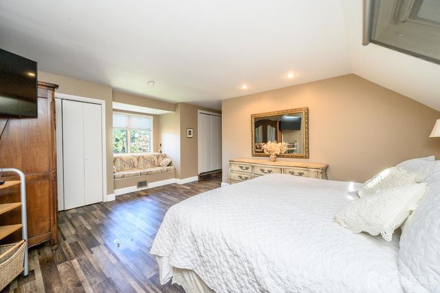 15 Carlow Way, Hazlet, NJ 07730