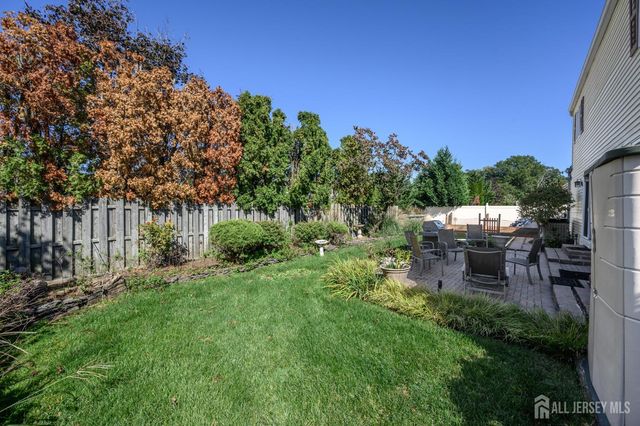 15 Carlow Way, Hazlet, NJ 07730