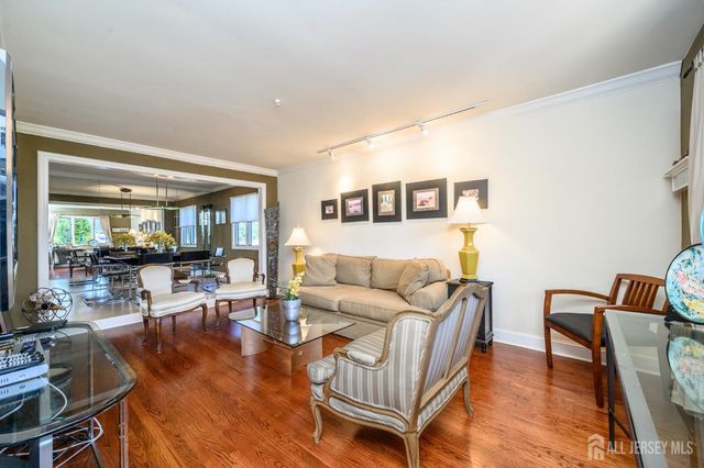 15 Carlow Way, Hazlet, NJ 07730