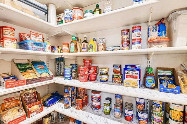 6042 E Fieldstone Hills Drive SE 11, Caledonia, MI 49316