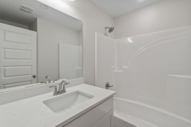 4 Front Ave., Sumrall, MS 39482