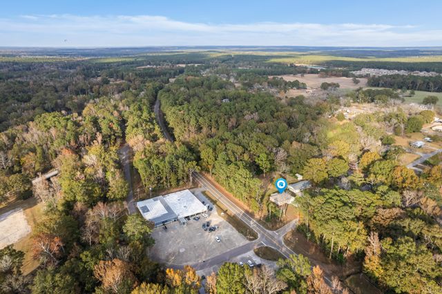 4 Front Ave., Sumrall, MS 39482