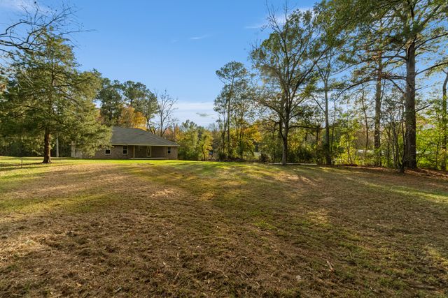 4 Front Ave., Sumrall, MS 39482