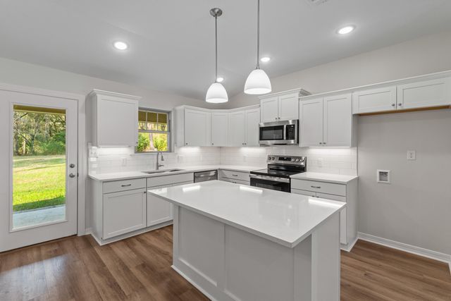 4 Front Ave., Sumrall, MS 39482