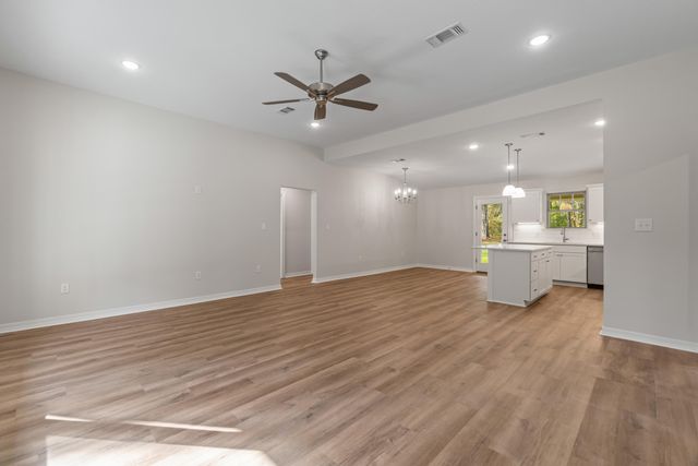 4 Front Ave., Sumrall, MS 39482