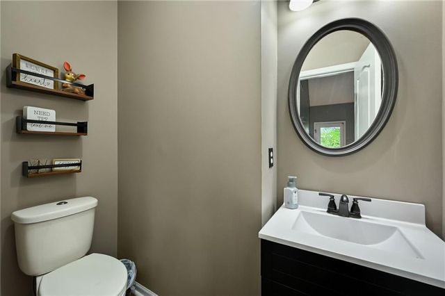 712 S Adams Street, Raymore, MO 64083