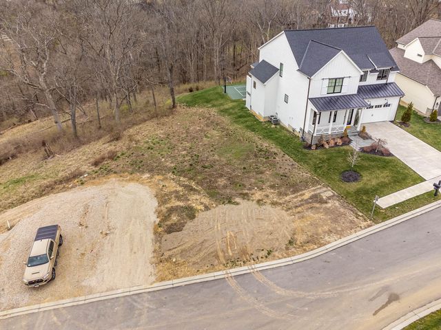 33 Floral Avenue, Fort Mitchell, KY 41017