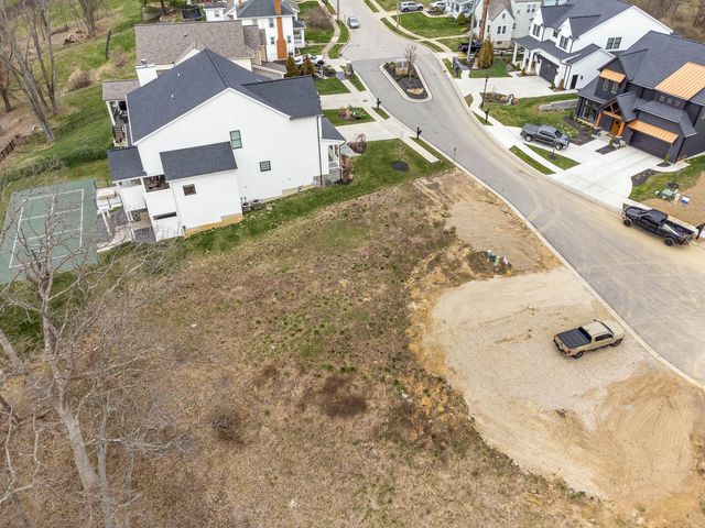 33 Floral Avenue, Fort Mitchell, KY 41017