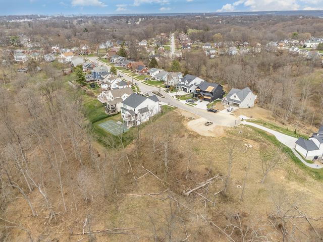 33 Floral Avenue, Fort Mitchell, KY 41017