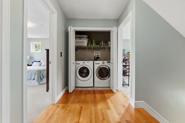 9 Comanche Cir 11, Haverhill, MA 01835