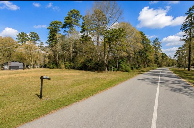 2607 Roman Forest Boulevard, New Caney, TX 77357