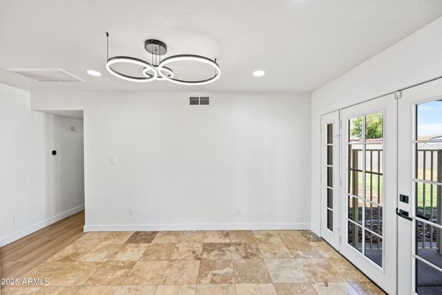 1444 W WICKIEUP Lane, Phoenix, AZ 85027