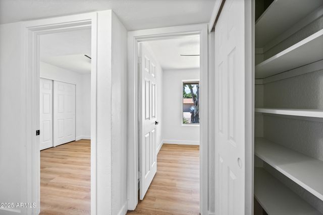 1444 W WICKIEUP Lane, Phoenix, AZ 85027