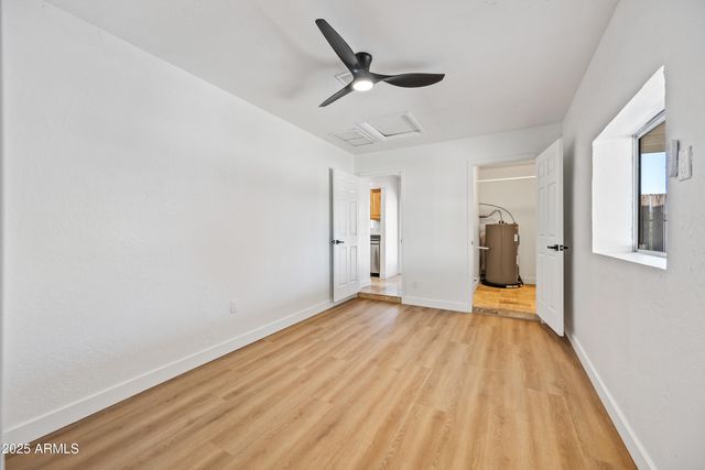 1444 W WICKIEUP Lane, Phoenix, AZ 85027