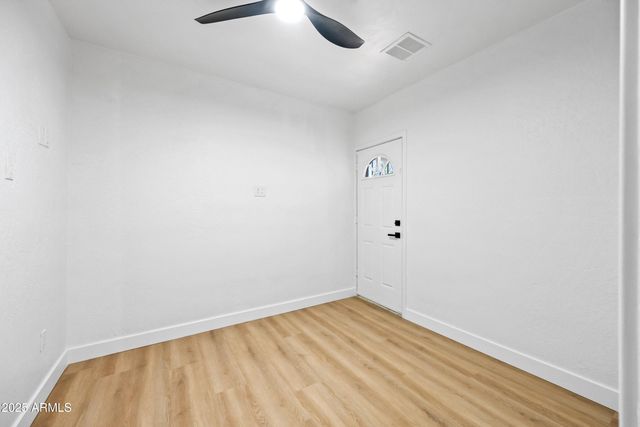 1444 W WICKIEUP Lane, Phoenix, AZ 85027