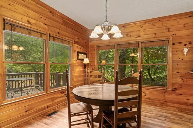 110 Novena Court, Ellijay, GA 30540
