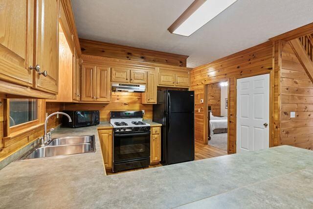 110 Novena Court, Ellijay, GA 30540