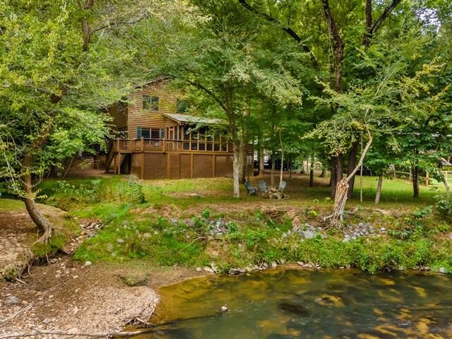 110 Novena Court, Ellijay, GA 30540