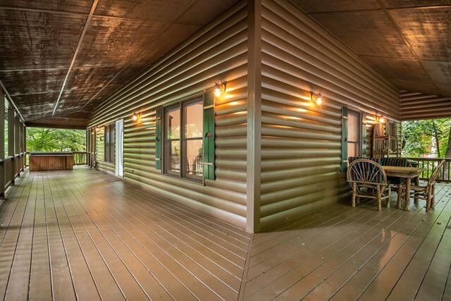 110 Novena Court, Ellijay, GA 30540