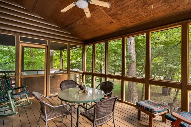 110 Novena Court, Ellijay, GA 30540