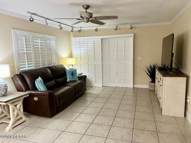 2711 N Halifax Ave Apt 461, Daytona Beach, FL 32118