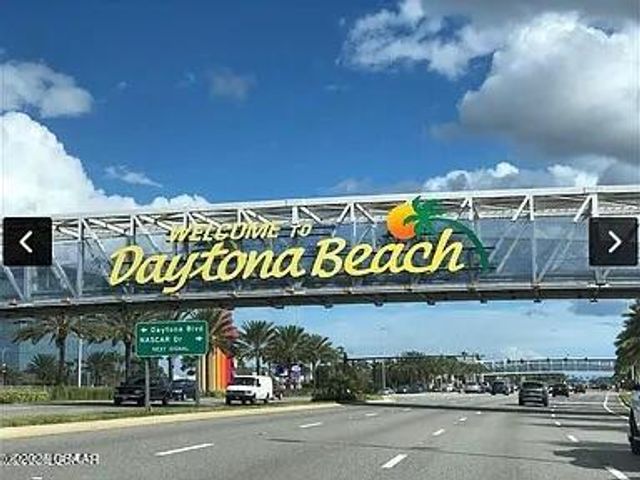 2711 N Halifax Ave Apt 461, Daytona Beach, FL 32118