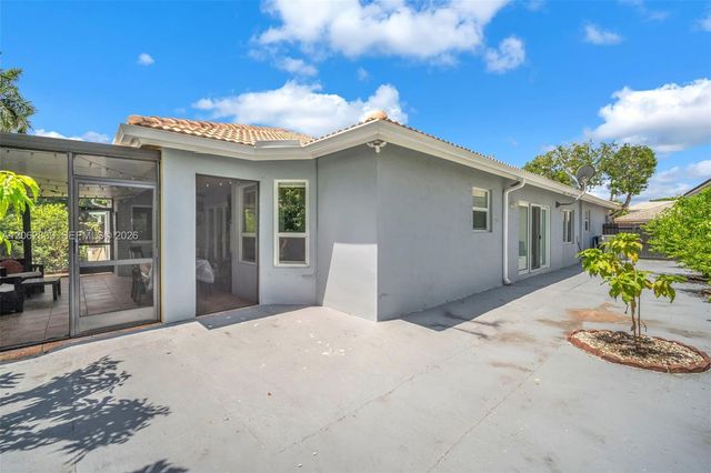 14331 SW 155th Ct, Miami, FL 33196