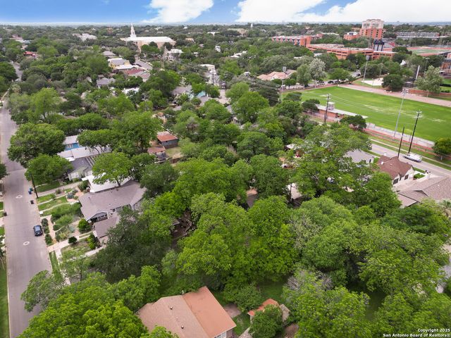 539 E Huisache, San Antonio, TX 78212
