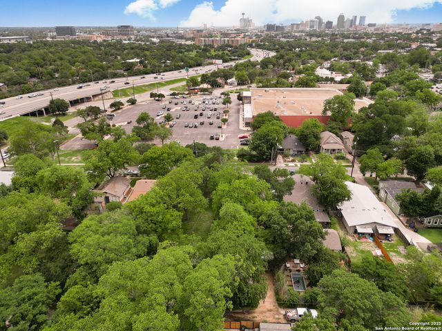 539 E Huisache, San Antonio, TX 78212
