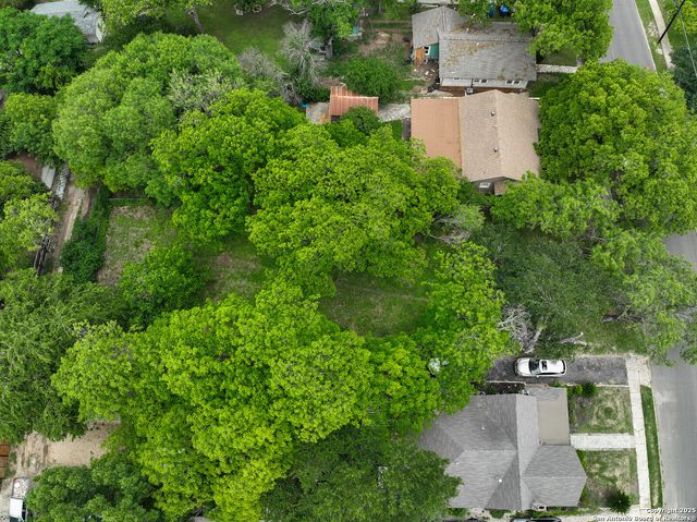 539 E Huisache, San Antonio, TX 78212