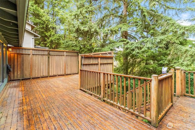 77 Sudden Valley Drive, Bellingham, WA 98229
