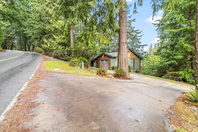 77 Sudden Valley Drive, Bellingham, WA 98229