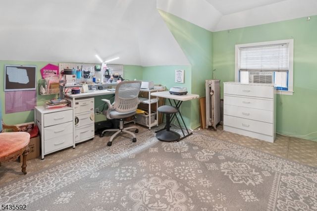 276 E 32Nd St, Paterson City, NJ 07504