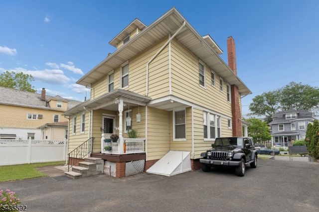 276 E 32Nd St, Paterson City, NJ 07504