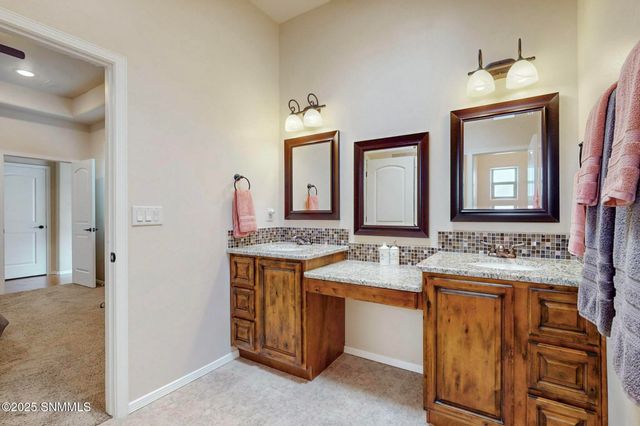 1009 Calle Griega, Las Cruces, NM 88011