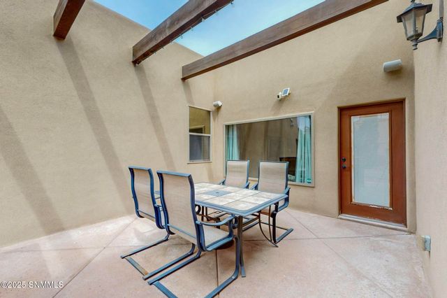 1009 Calle Griega, Las Cruces, NM 88011