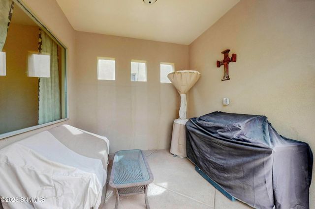 1009 Calle Griega, Las Cruces, NM 88011