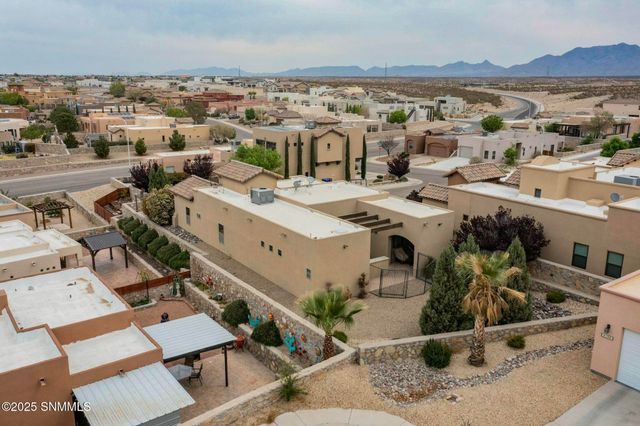 1009 Calle Griega, Las Cruces, NM 88011