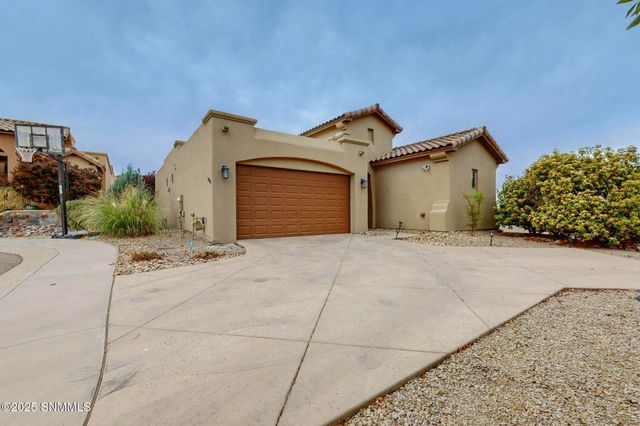 1009 Calle Griega, Las Cruces, NM 88011