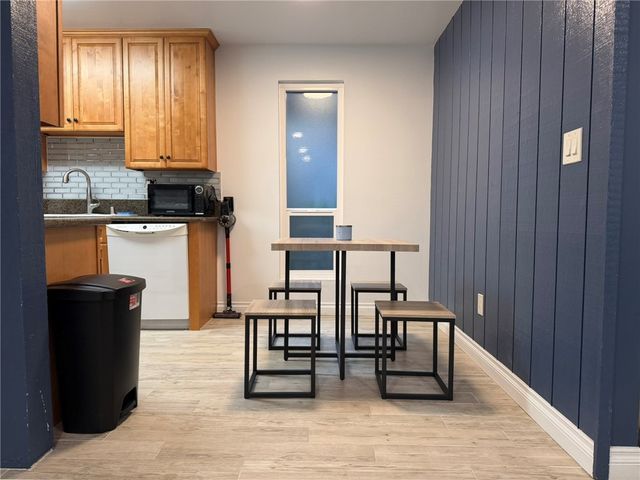 1000 W Macarthur 137, Santa Ana, CA 92707