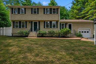 249 Prospect St, Hingham, MA 02043