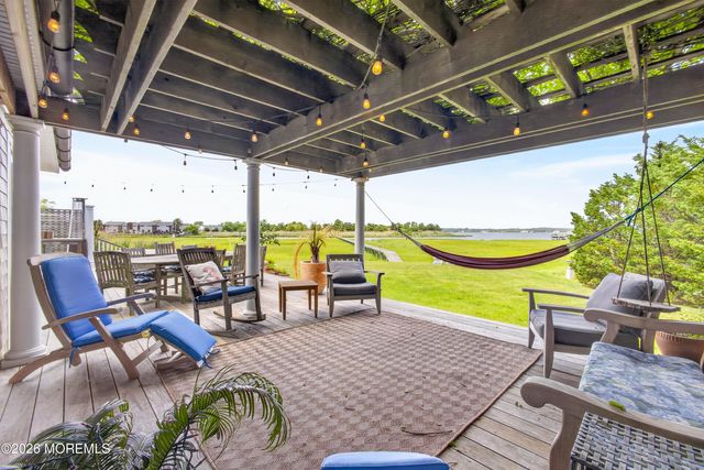 20 Bayonne Avenue, Monmouth Beach, NJ 07750