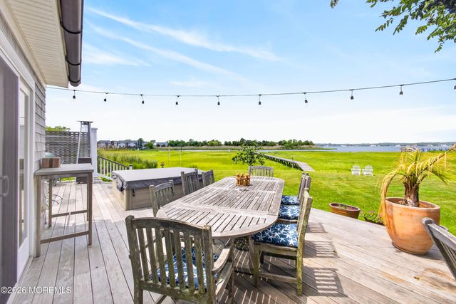 20 Bayonne Avenue, Monmouth Beach, NJ 07750