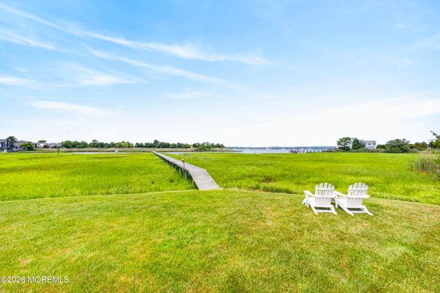 20 Bayonne Avenue, Monmouth Beach, NJ 07750